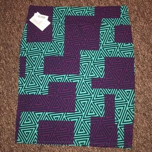 NWT LuLaRoe Cassie skirt